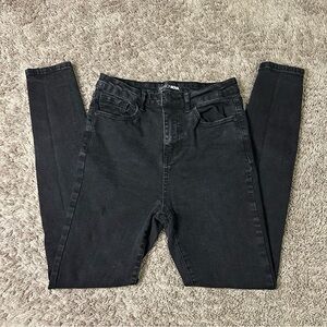 FASHION NOVA Jeans - Dark Wash